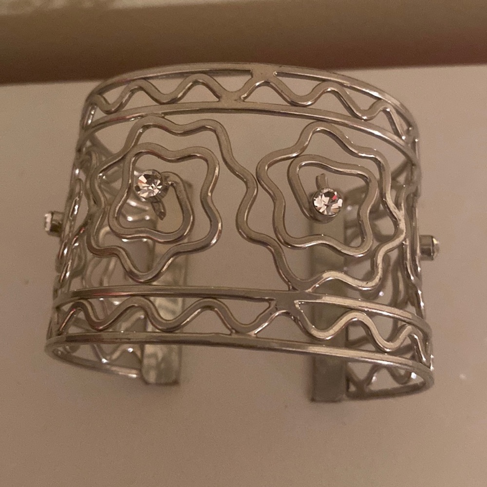 Silver Bracelet with Rhinestones